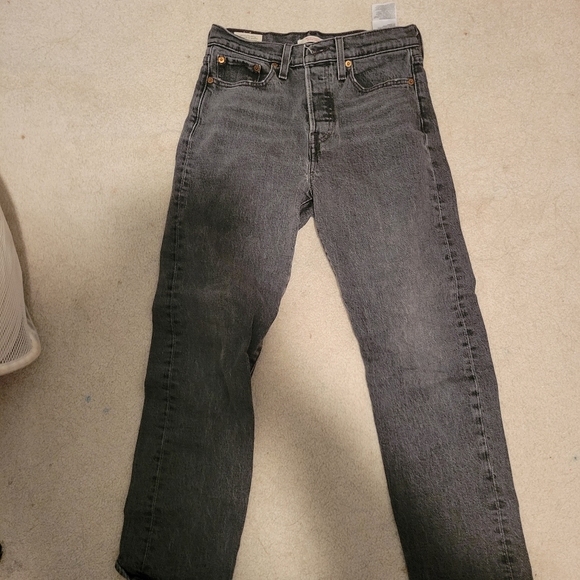 Dark grey levis wedgie jeans cropped size 25 - Picture 4 of 4